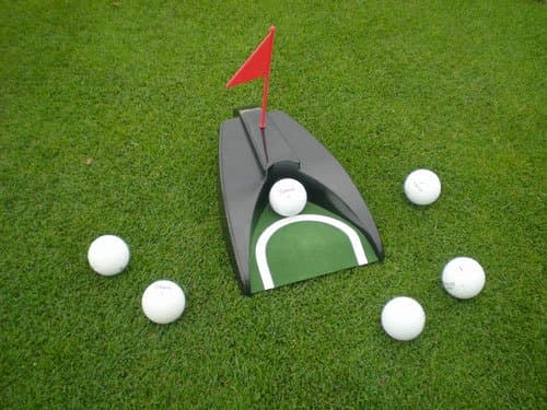 Electric putting cup - automatic ball return.