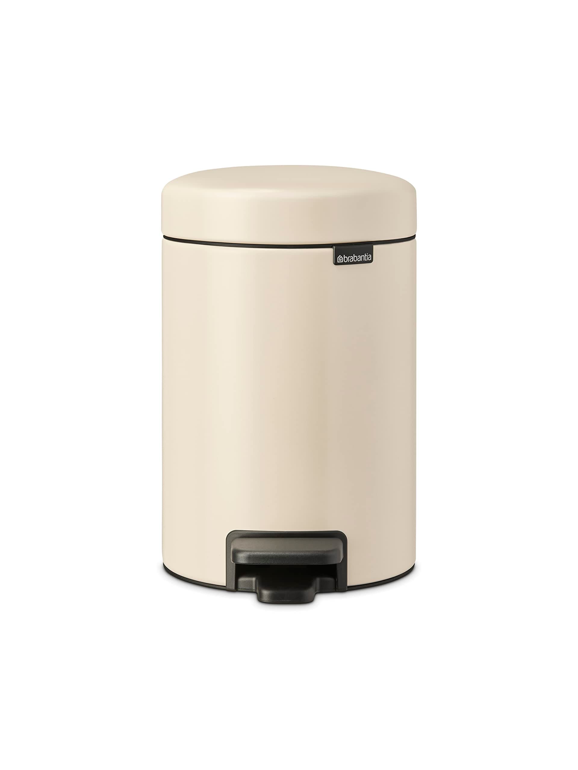 NewIcon Pedal Bin 3L - Small Waste Bin for Bathroom or Toilet - Soft Close Lid - Easy Pedal Operation - Removable Inner Bucket - Soft Beige - 17 x 24 x 27 cm