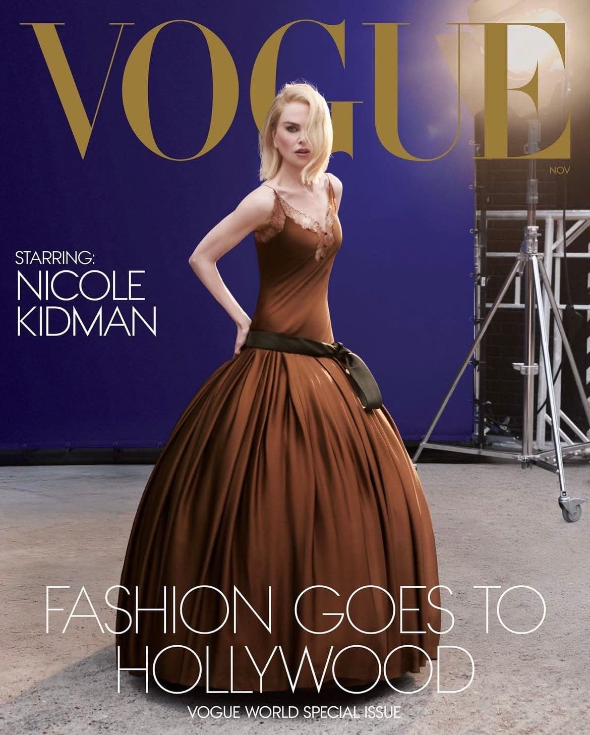 Vogue USA Magazine November 2025 : Fashion Goes to Hollywood (Random Cover) Free Magazine & Home Tote Bag