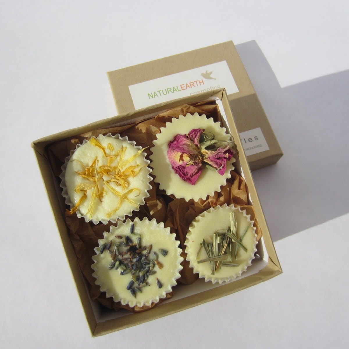 Natural Earth Cosmetics Luxury Bath Truffles, Choice of Style, Made in the USA (Cupcake)