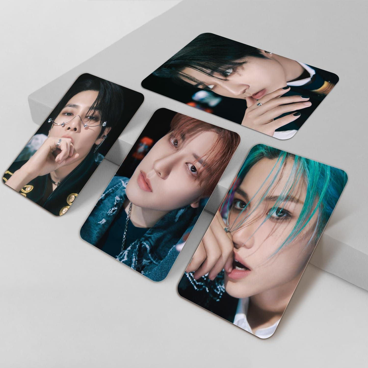 NS Trading Stray Kids Rock-Star Album Concept Photocards (Set Of 28) + 4 Freebies